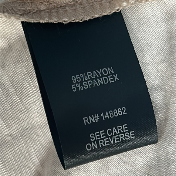 NWT Torrid Super Soft slub crew neck side slit tank grand pineapples dew - Picture 7 of 7